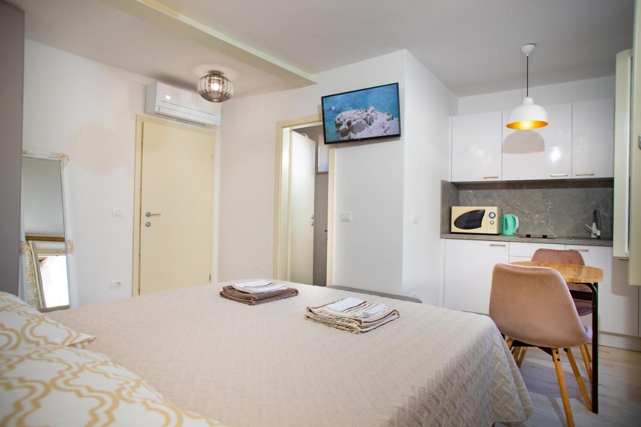Apartments&Rooms Luan Rovinj Buitenkant foto